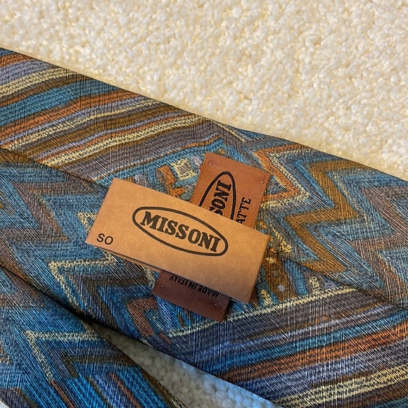 Missoni Cravatte Silk Tie Made in Italy - Picture 4 of 8